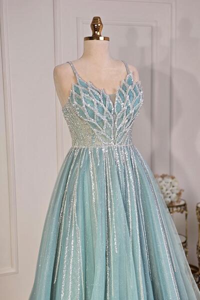 Yonca Moda Evi Mint Yeşili Yaprak İşlemeli Helen Nişanlık 7914