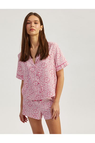 Koton Short Sleeve Emily in Paris Licensed Heart Satin Sleepwear Top