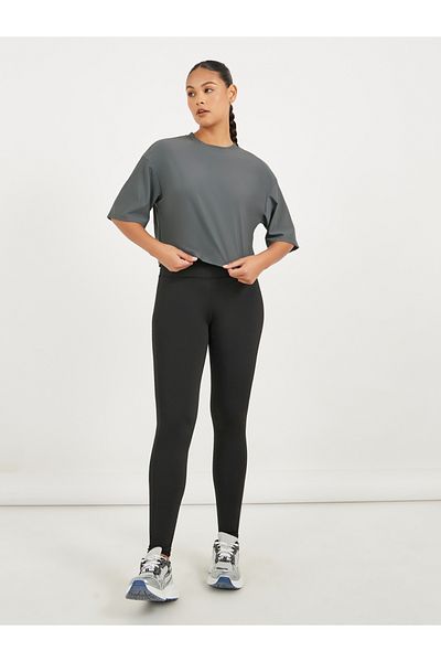 Styli Infinity Swirl Slogan Print Boxy Fit Top with Dropped Shoulder