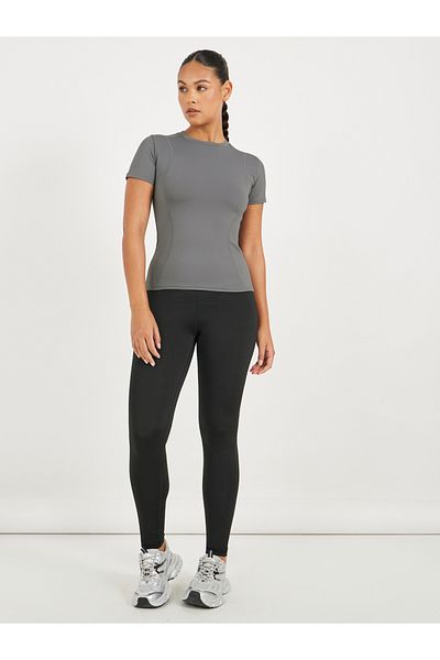 Styli Stitch Detail Fitted Short Sleeve Top