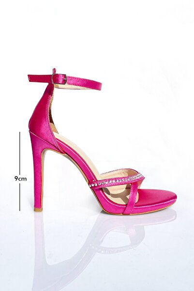 BRITY Saten Taş Detaylı Abiye Ayakkabı