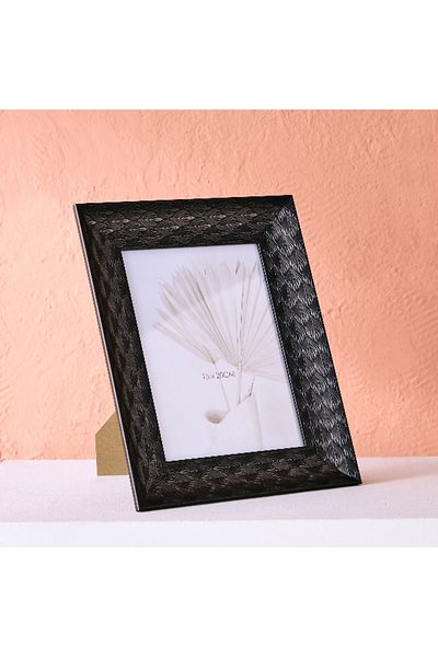 Home Box Renata  6x8-inch Glass Photo Frame - 21.6x2x26.6 cm
