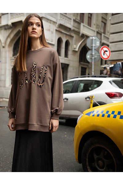 Lotus Leopard Applique Sweatshirt Toprak