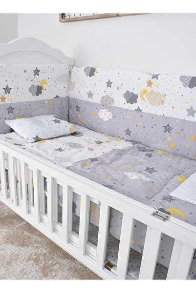 Fun Moment مجموعة من 4 قطع من أغطية سرير الأطفال مع أقسام