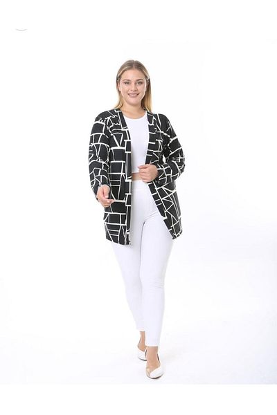 THE CABIN Women's Plus Size Modern Patterned Cardigan