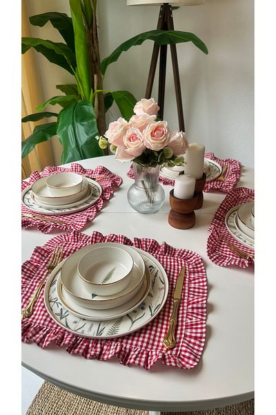 Decamor home Linen Stain Resistant Red Gingham Ruffled American Serving 4 Pieces