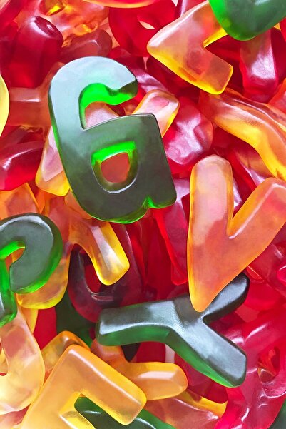 Haribo 1 كجم من جيلي الحلوى الناعم بالفواكه - حروف عملاقة كبيرة