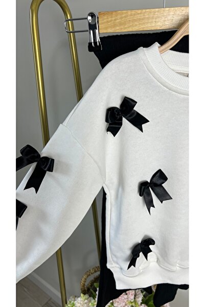 maykids بدلة بتفاصيل شريطية