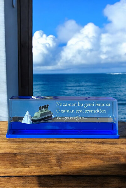 Zemtigo Yazılı Batmayan Aşk Gemisi Sevgililer Günü Hediyesi Titanik Batmayan Gemi Akvaryum