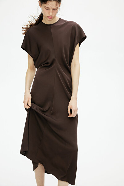 H&M Beli Daralan Elbise