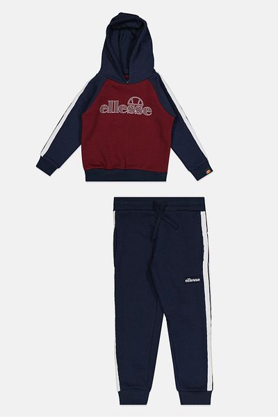 Ellesse طقم مكون من قطعتين من هودي وبنطال رياضي بشعار العلامة التجارية للأولاد الصغار، باللون الأزرق الداكن