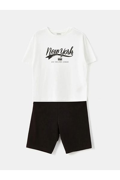 LC Waikiki Lcw Kids White Crew Neck Printed Short Sleeve Girls T-Shirts and Leggings