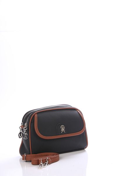 byFOX Fashion Υφασμάτινη τσάντα Lacost με τρία διαμερίσματα με λεπτομέρεια κάλυψης στο μπροστινό μέρος