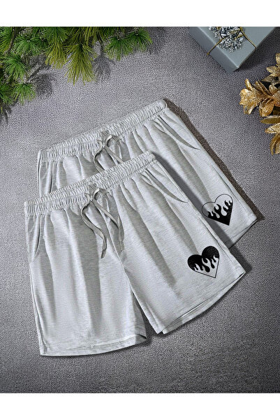 De Carte شورت برمودا موسمي للرجال والنساء للأزواج مطبوع عليه قلب مقلوب