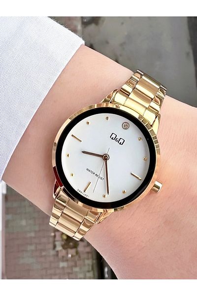 Q&Q WhiteVintageStriped Women'sAnalogWrist Watch - Gold SilverMetalCord
