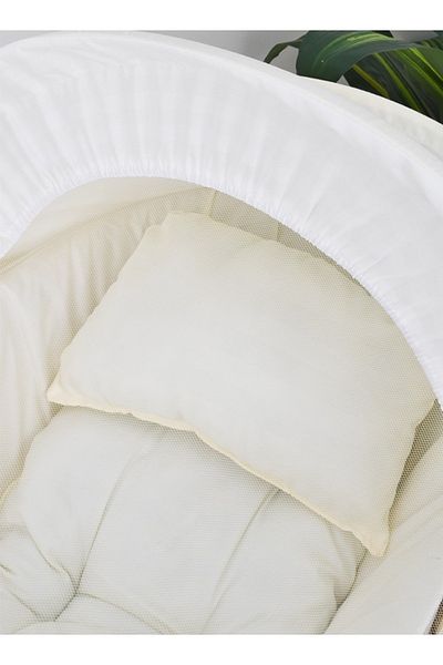 Fun Moment Moses Basket Baby Bed With Foldable Stand
