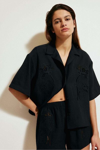 H&M Broderie anglaise shorts