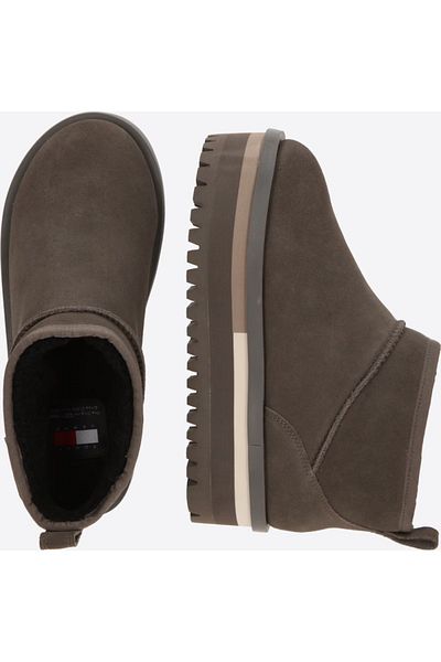 Tommy Hilfiger Semišové boty na platformě Tjw Wl – pohodlné a stylové