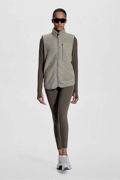 H&M Teddy sports gilet