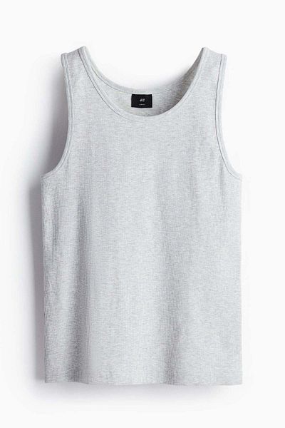 H&M قميص صدرية مضلعة بقصّة Slim Fit