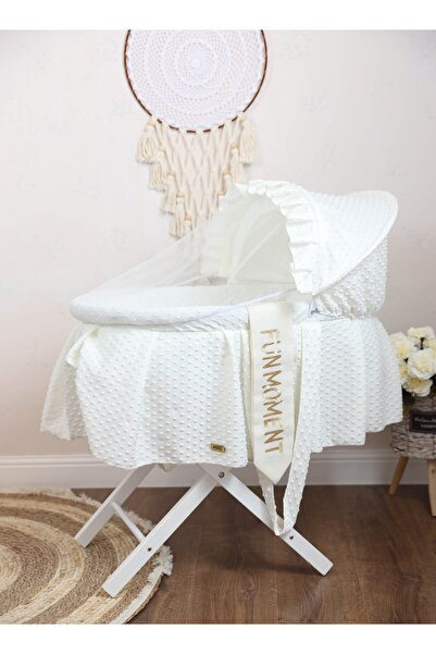 Fun Moment سلة موسى باللون الأبيض العاجي مع حامل خشبي أبيض قابل للطي