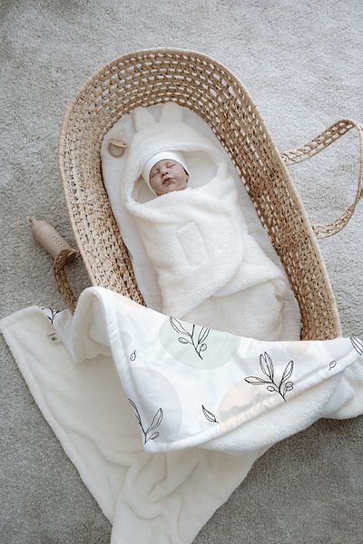 Tuğba Kuğu Plush Swaddle And Double Face Blanket - Fam Goals - Salmon Background Drawing Leaves