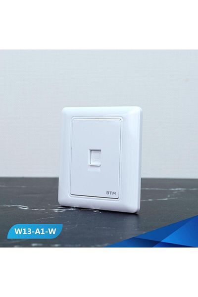 Btm Single computer socket, white, twisted