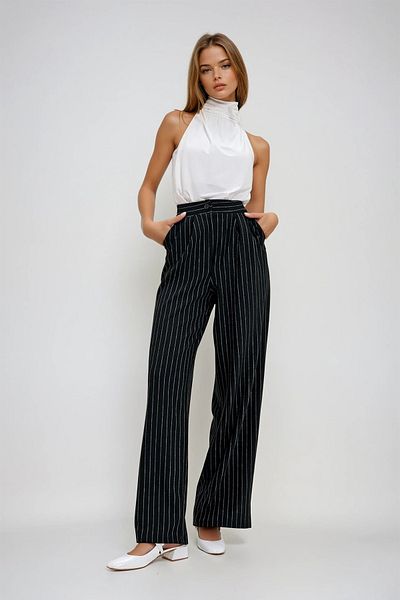 VAGGON Women's Black Double Pocket Striped Palazzo Trousers