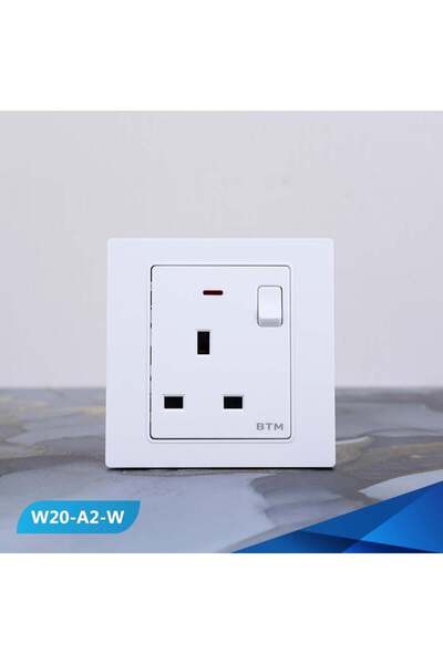 Btm 13 amp socket with switch and white bulb -3 pieces