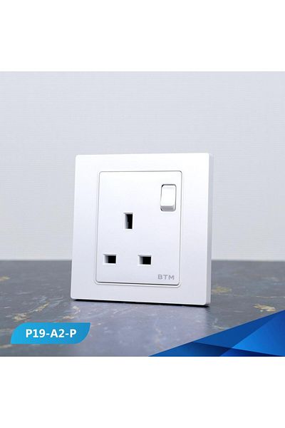 Btm مقبس 13 أمبير مع مفتاح ملون