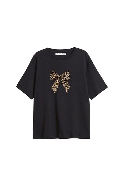 Sekizbiraltı Tricou negru pentru damă, cu imprimeu cu fundă, relaxată