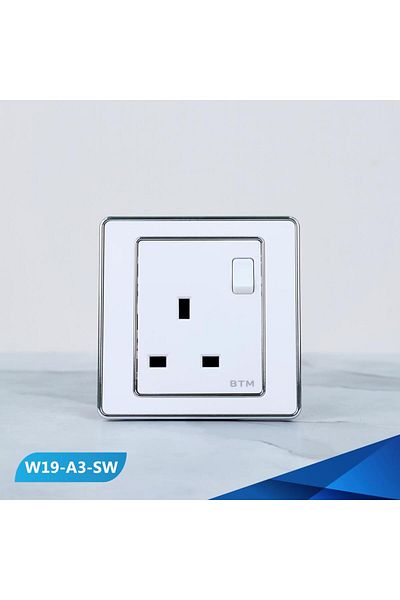 Btm 13 amp socket with white and silver switch -3 pieces