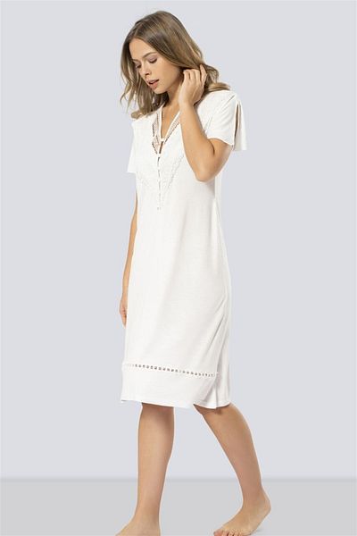 TÜREN Women's Ecru Laced V-Neck Nightgown 3282