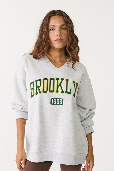 Stradivarius Embroidered oversize sweatshirt