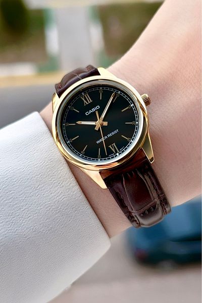 Casio Case Gold Cord Brown Color Women's Wristwatch