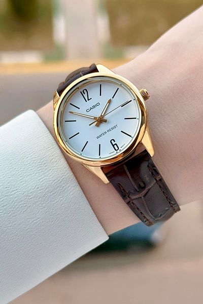 Casio Case Gold Cord Brown Color Women's Wristwatch