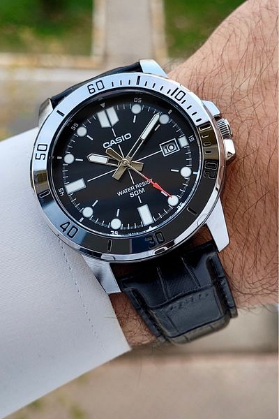 Casio Case Silver Cord Black Color Men's Wristwatch