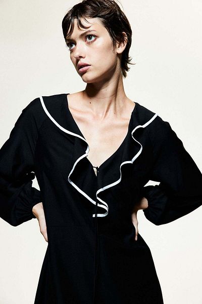 H&M Flounce-trimmed dress