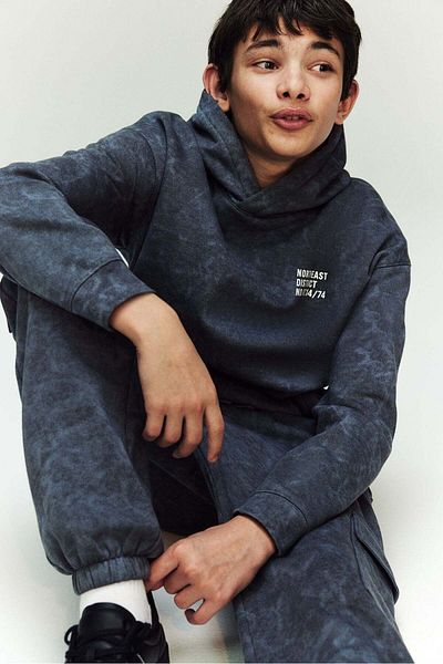 H&M بنطلونات شحن