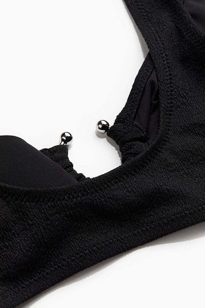H&M الجزء العلوي من البكيني المبطن