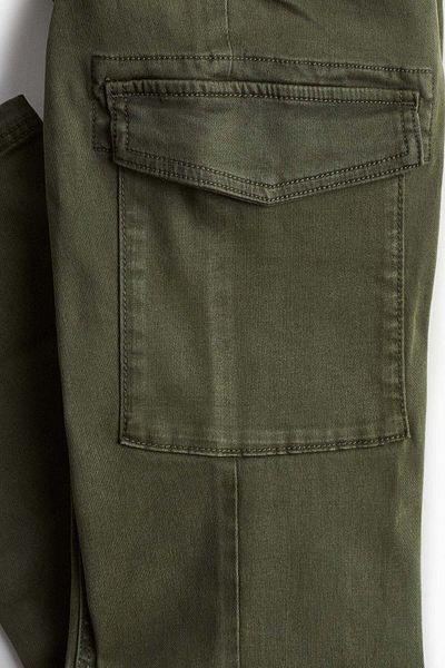 H&M MAMA Skinny cargo trousers
