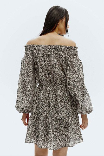 H&M Off-the-shoulder dress
