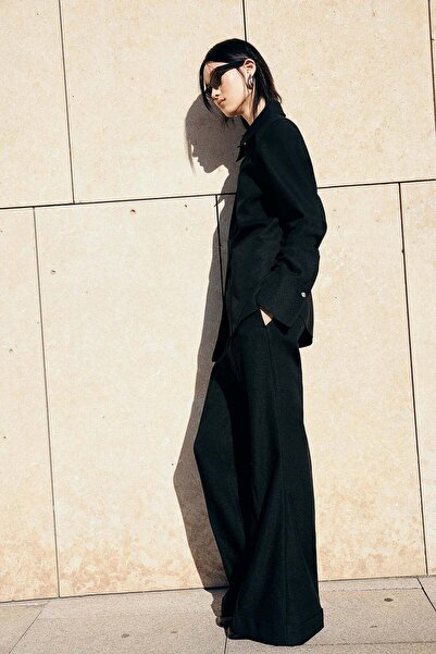 H&M Shoulder-pad shirt