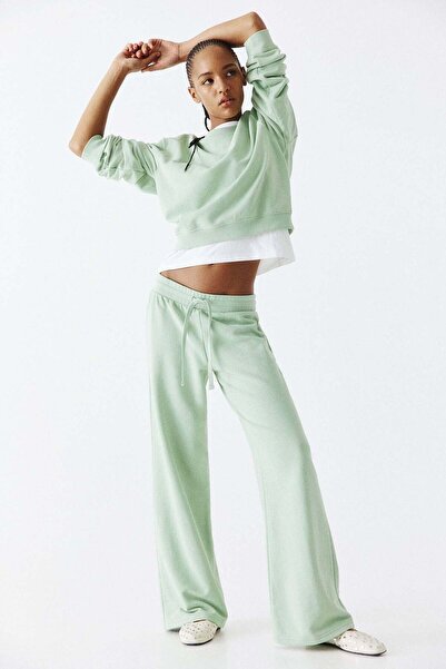 H&M 2-piece sweatshirt set