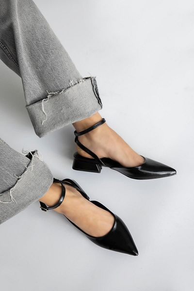 STRASWANS Edel Women's Heeled Crinkle Leather Shoes Black