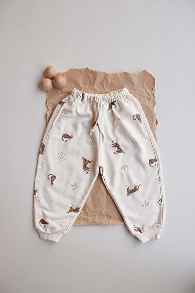 OhlalaKoala Leopard Printed Sweatpants