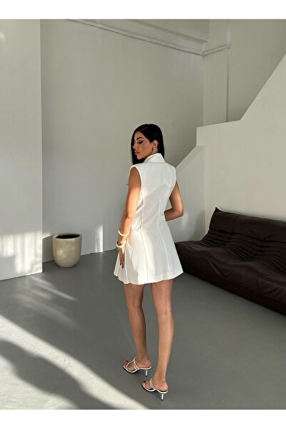 Appleline Women's White Pleated Jacket Dress - Zero Sleeve