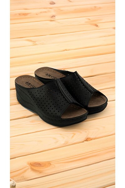 POLOMİA Siyah Ortopedik Anatomik Kalın Taban Orta Topuk Kadın Ev Terliği  April