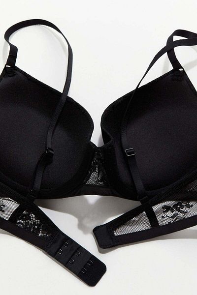 H&M حمالة صدر من الدانتيل