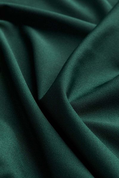 H&M Stand up-collar dress